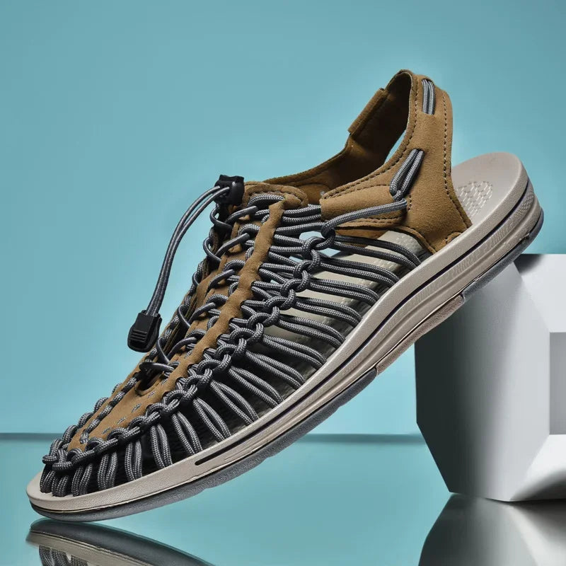 2025 Verão Sandálias Masculinas Couro Genuíno Sapatos Casuais Masculinos Sandálias de Couro para Homens ao Ar Livre Sapatos de Praia Sapatos Masculinos Romanos