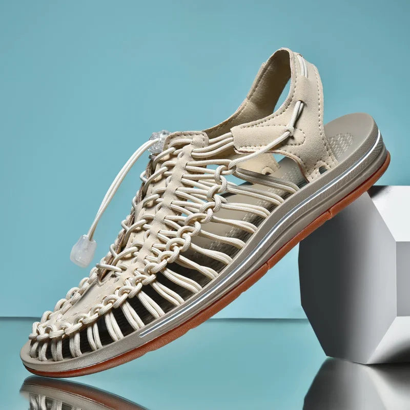 2025 Verão Sandálias Masculinas Couro Genuíno Sapatos Casuais Masculinos Sandálias de Couro para Homens ao Ar Livre Sapatos de Praia Sapatos Masculinos Romanos